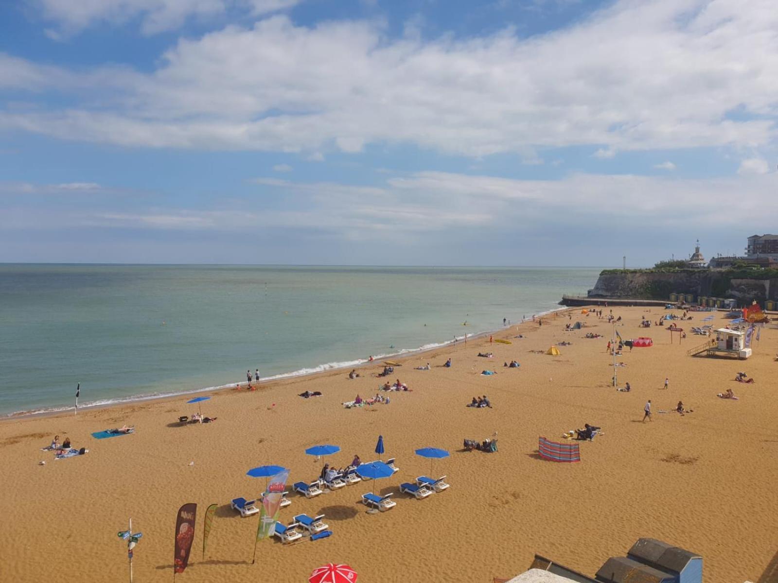 فيلا برودستيرزفي Family Seaside Escape المظهر الخارجي الصورة